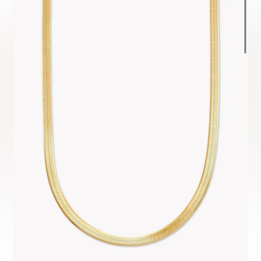 Kendra Scott Herringbone Chain Necklace in 18k Gold Vermeil